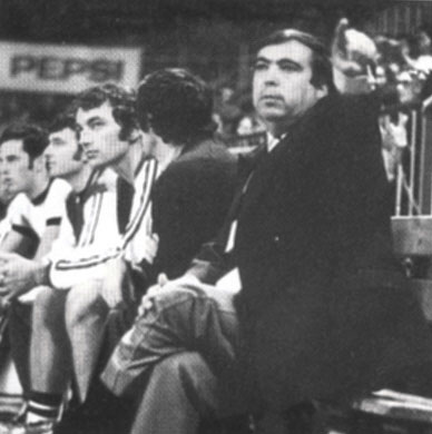 Pedro Ferrándiz con las Copas de Europa 
