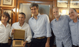 Jorge P&eacute;rez (a la dcha.) en una cena de la Pe&ntilde;a El 7
